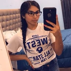 Meet your Posher, Ana